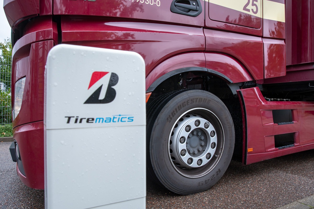 Spedition Lakner setzt auf Lkw-Reifen bei Bridgestone